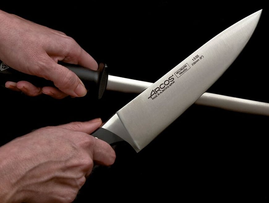 Cómo afilar cuchillos de cocina con chaira? - Via Cheff